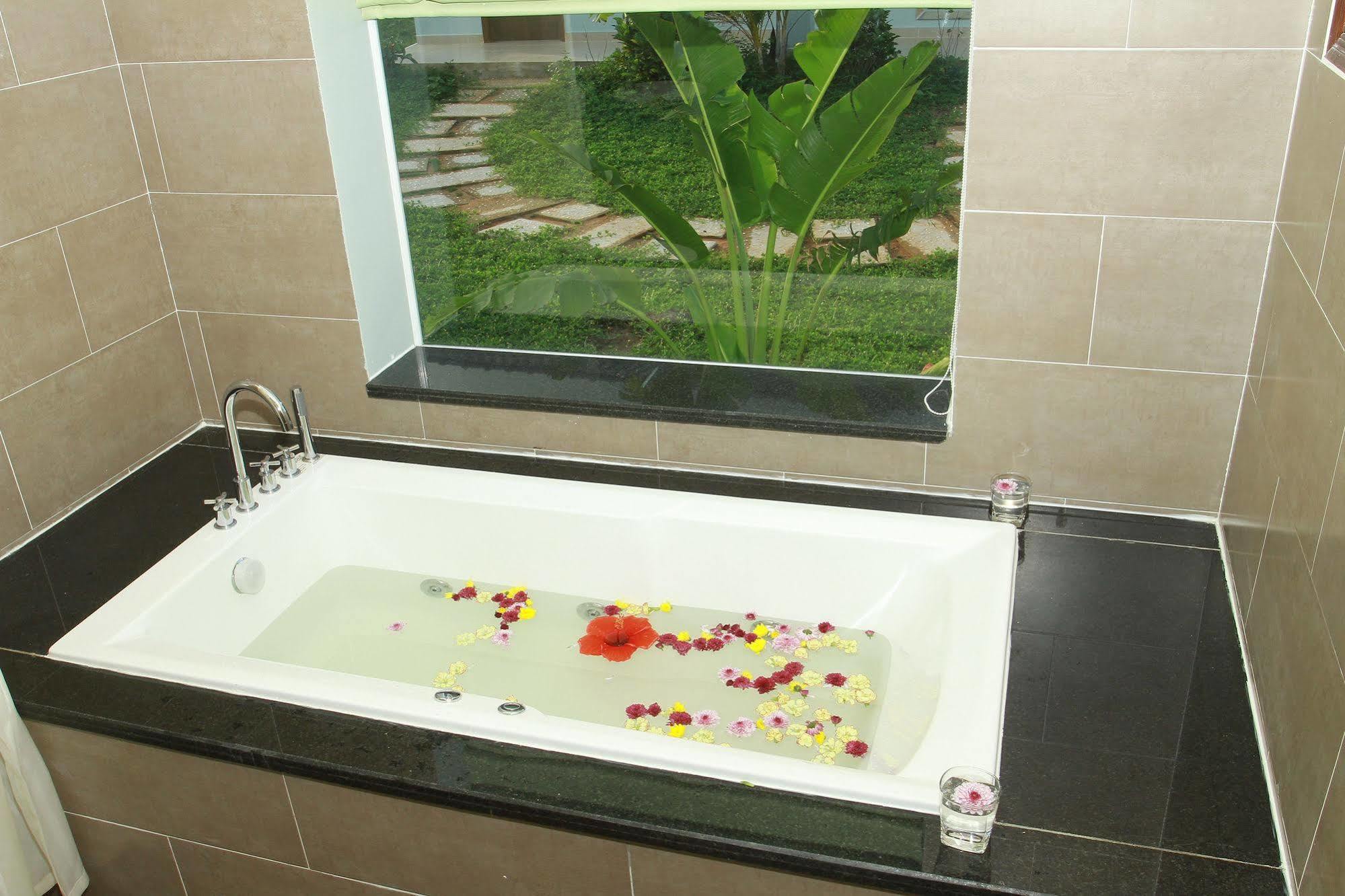 Resort Montana Phu Quoc Bagian luar foto