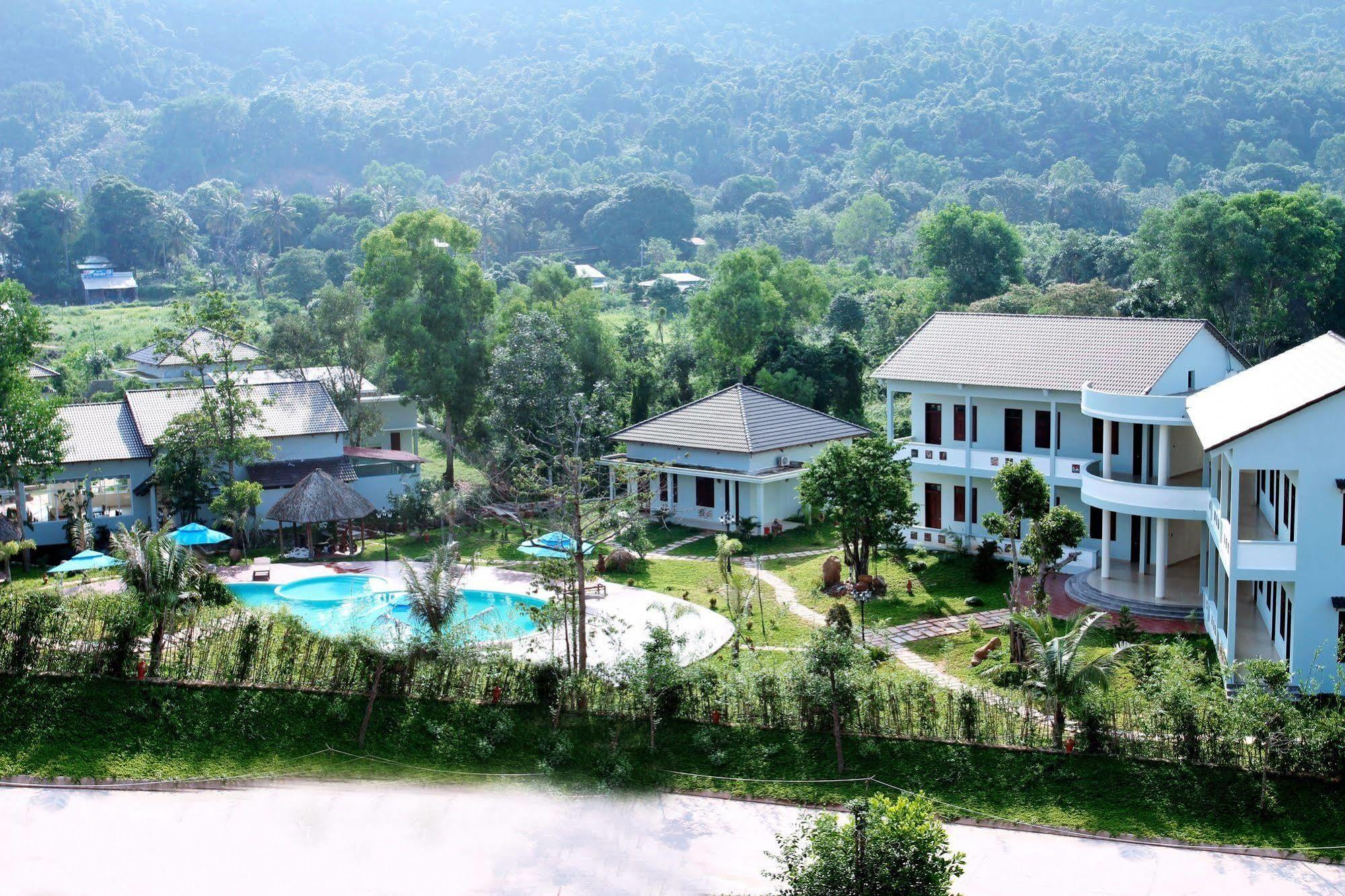 Resort Montana Phu Quoc Bagian luar foto