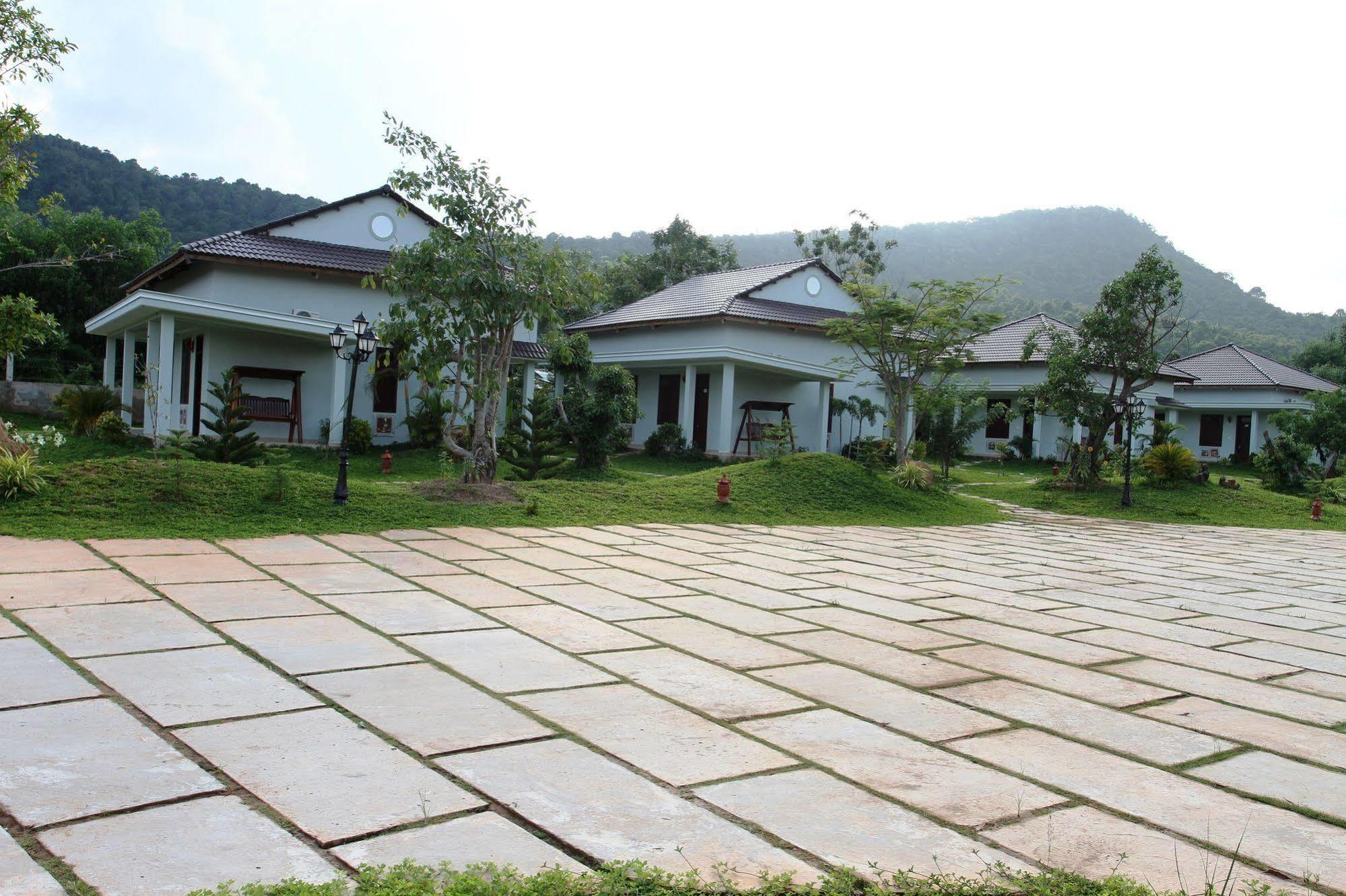 Resort Montana Phu Quoc Bagian luar foto