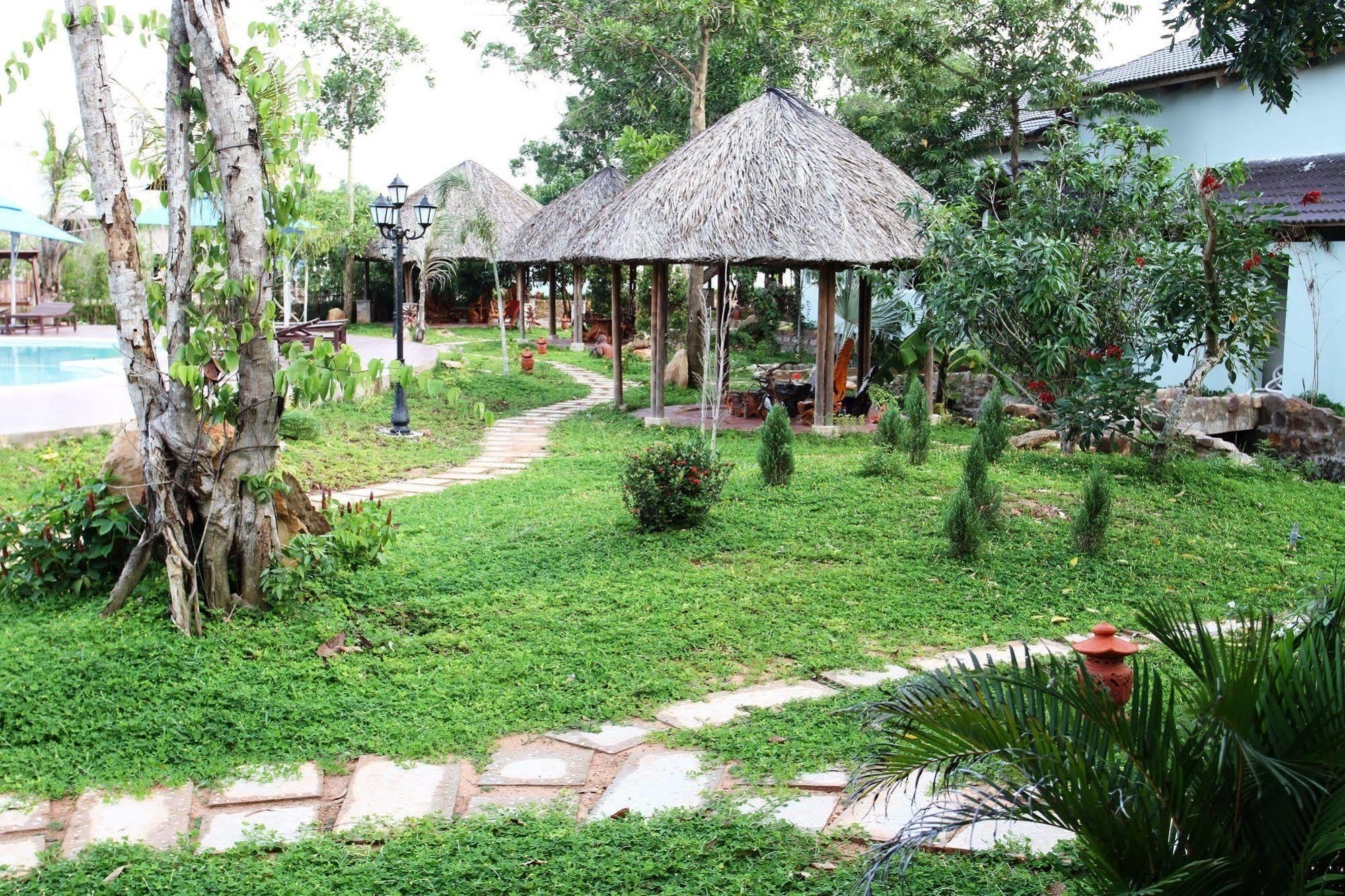 Resort Montana Phu Quoc Bagian luar foto